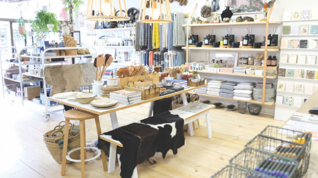 Why I Can’t Stop Buying These 3 High-Yielding Dividend Stocks