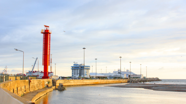 These 2 Oils and Energy Stocks Could Beat Earnings: Why They Should Be on Your Radar